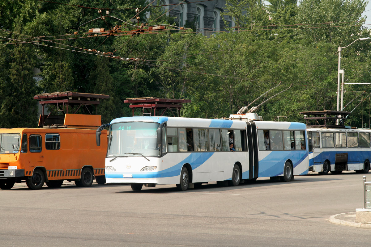 Пхеньян — Новые троллейбусы