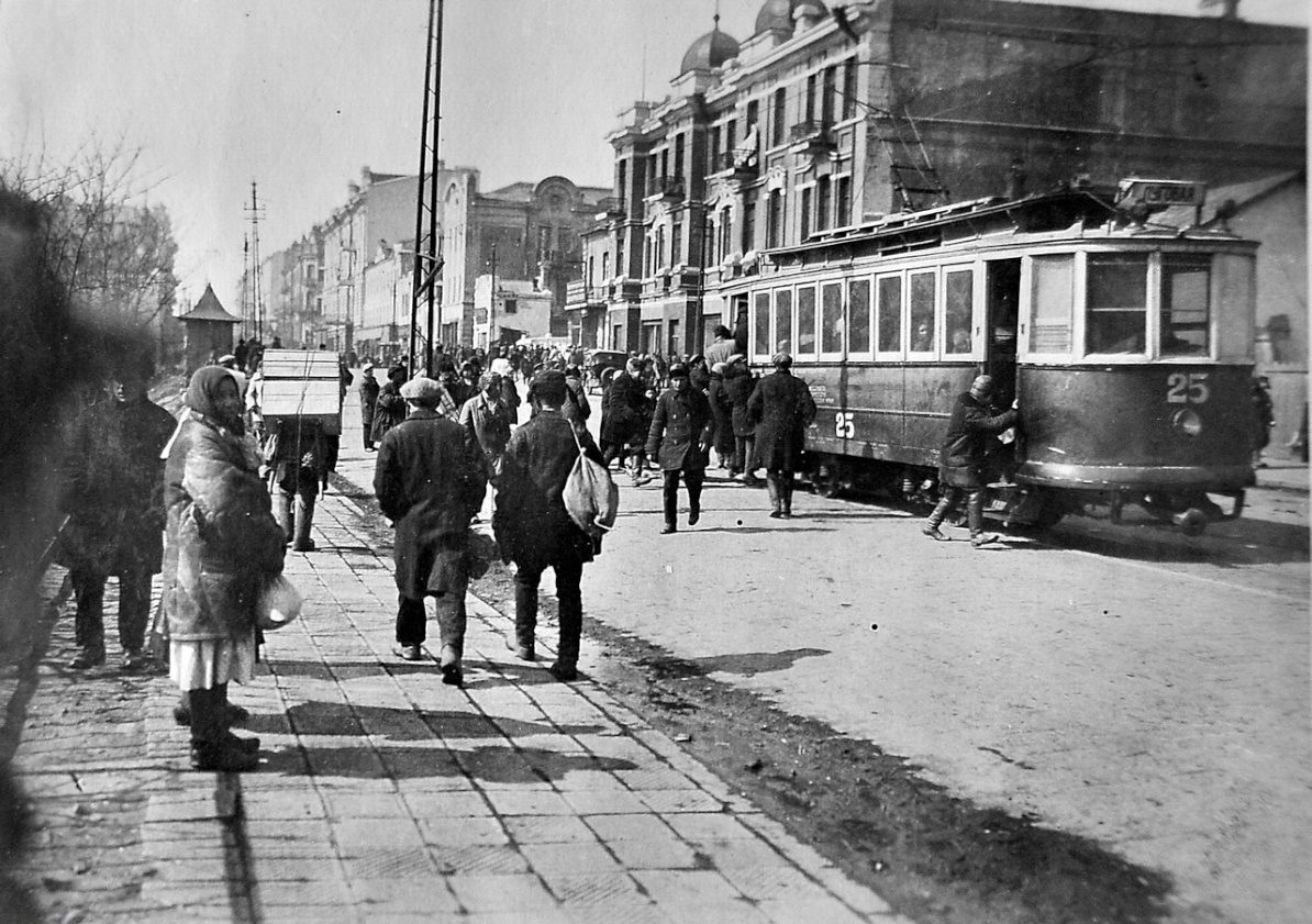 Владивосток, Двухосный моторный вагон № 25; Владивосток — Исторические фотографии — трамвай (1912-1945)