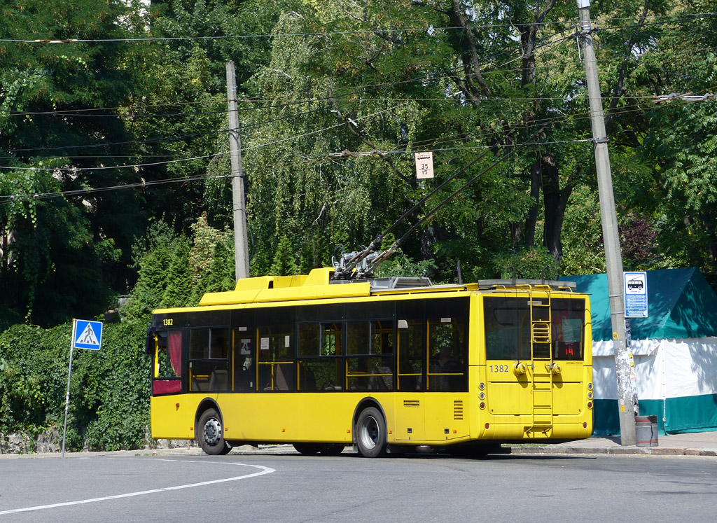 Киев, Богдан Т70110 № 1382