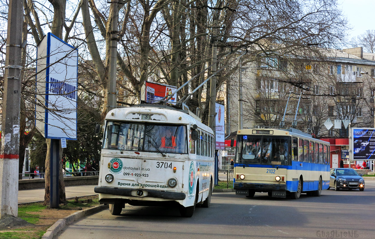 Крымский троллейбус, Škoda 9TrH27 № 3704; Крымский троллейбус, Škoda 14Tr89/6 № 2102