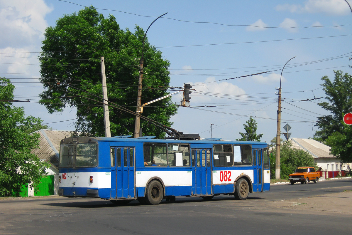 Лисичанск, ЗиУ-682В10 № 082