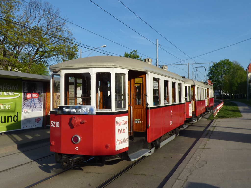 Вена, Simmering Type  m2 № 5210; Вена — Tramwaytag 2015