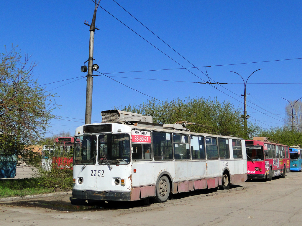 Тольятти, ЗиУ-682В № 2352