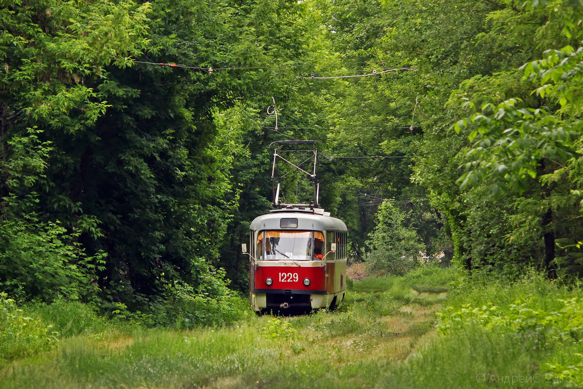 Днепр, Tatra T3SU № 1229
