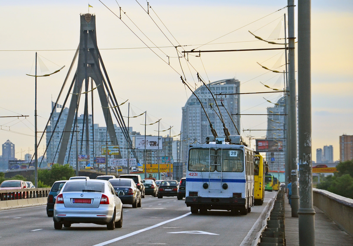 Киев, ЮМЗ Т2 № 4231 Киев, ЮМЗ Т2 № 4231