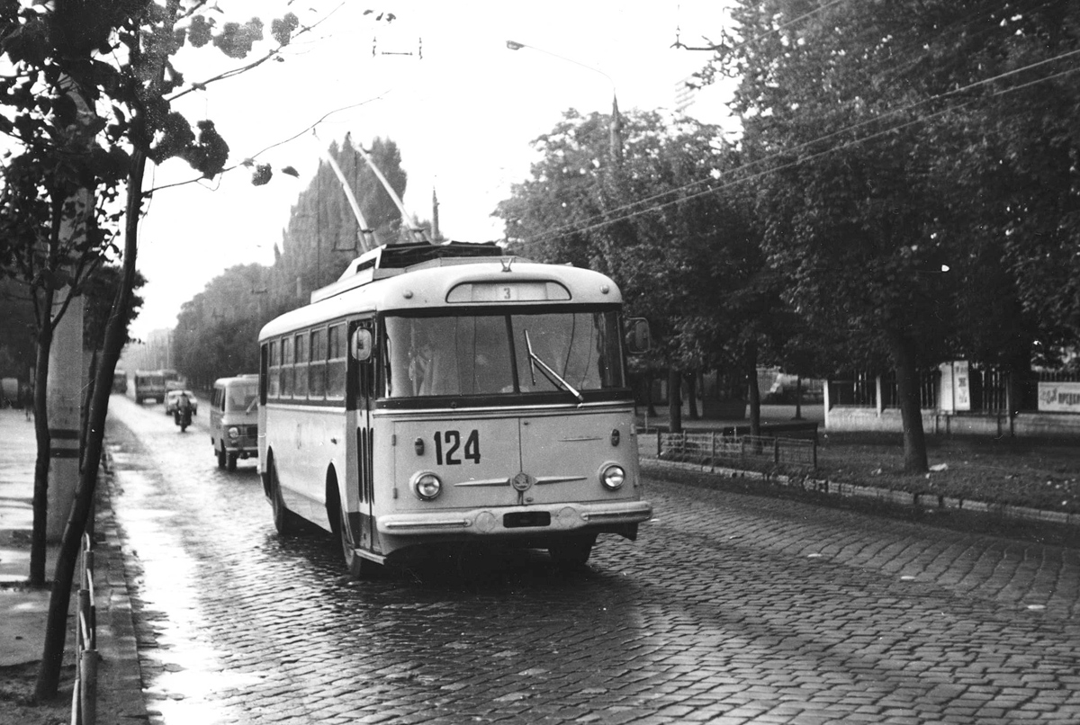 Черновцы, Škoda 9Tr16 № 124; Черновцы — Исторические фотографии (до 1991 года)