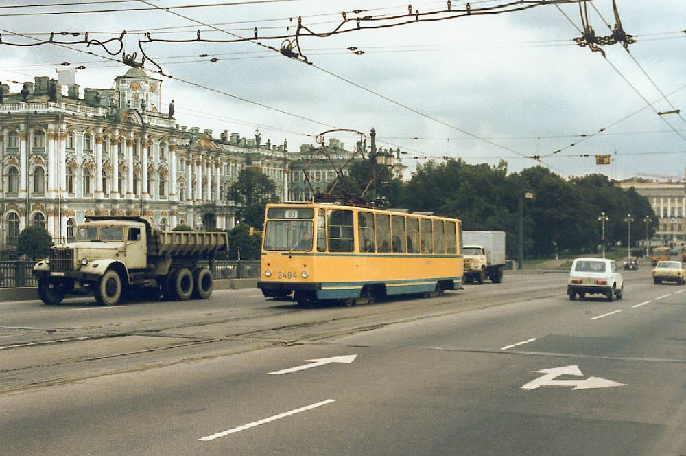 Санкт-Петербург, ЛМ-68М № 2484
