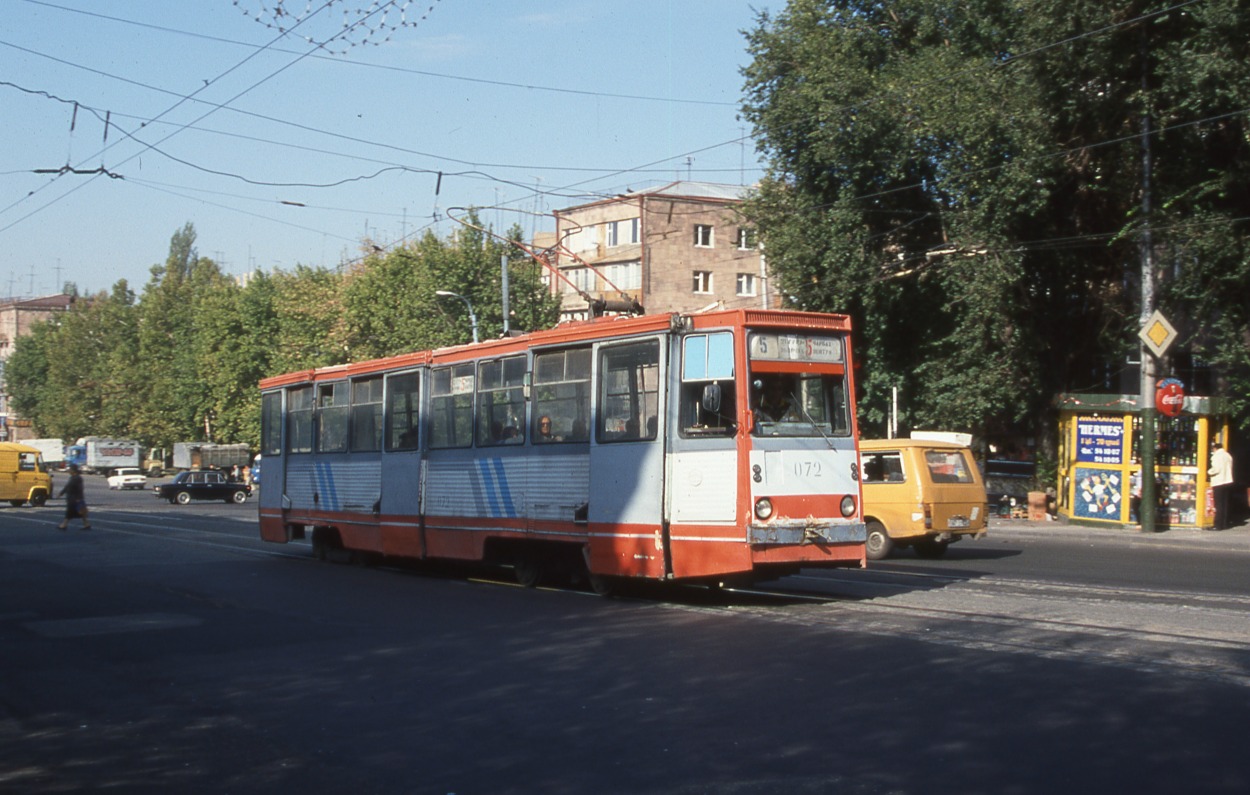Ереван, 71-605 (КТМ-5М3) № 072