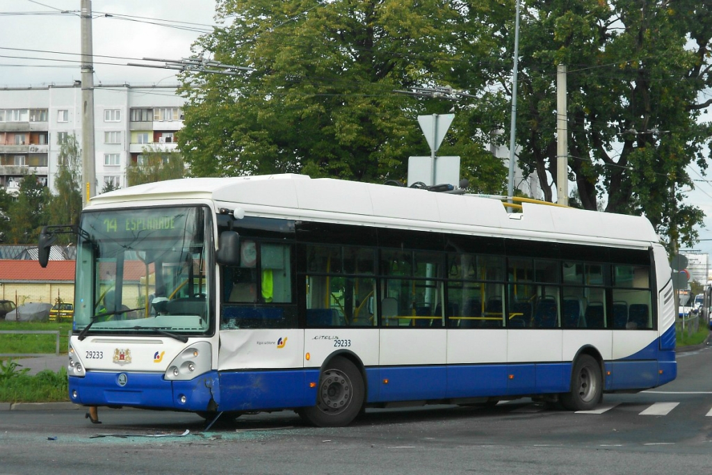 Рига, Škoda 24Tr Irisbus Citelis № 29233; Рига — Происшествия