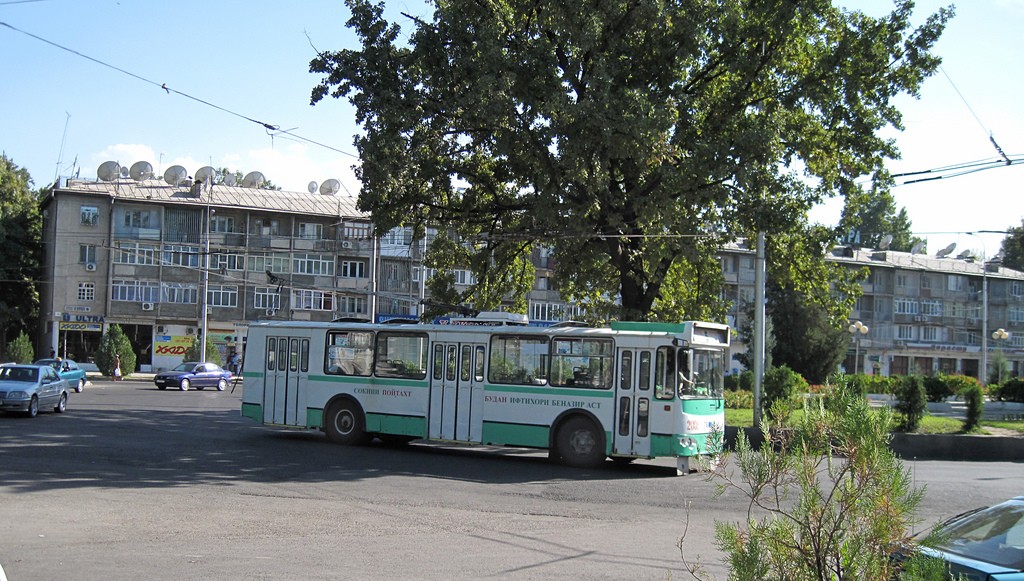 Душанбе, ЗиУ-682Г-016 (012) П № 2000