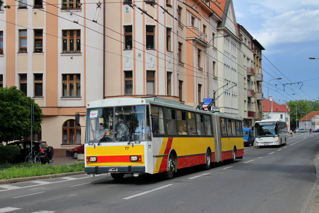 Градец-Кралове, Škoda 15Tr02/6 № 77; Пардубице — Празднование 65-летия троллейбусного движения в Пардубице