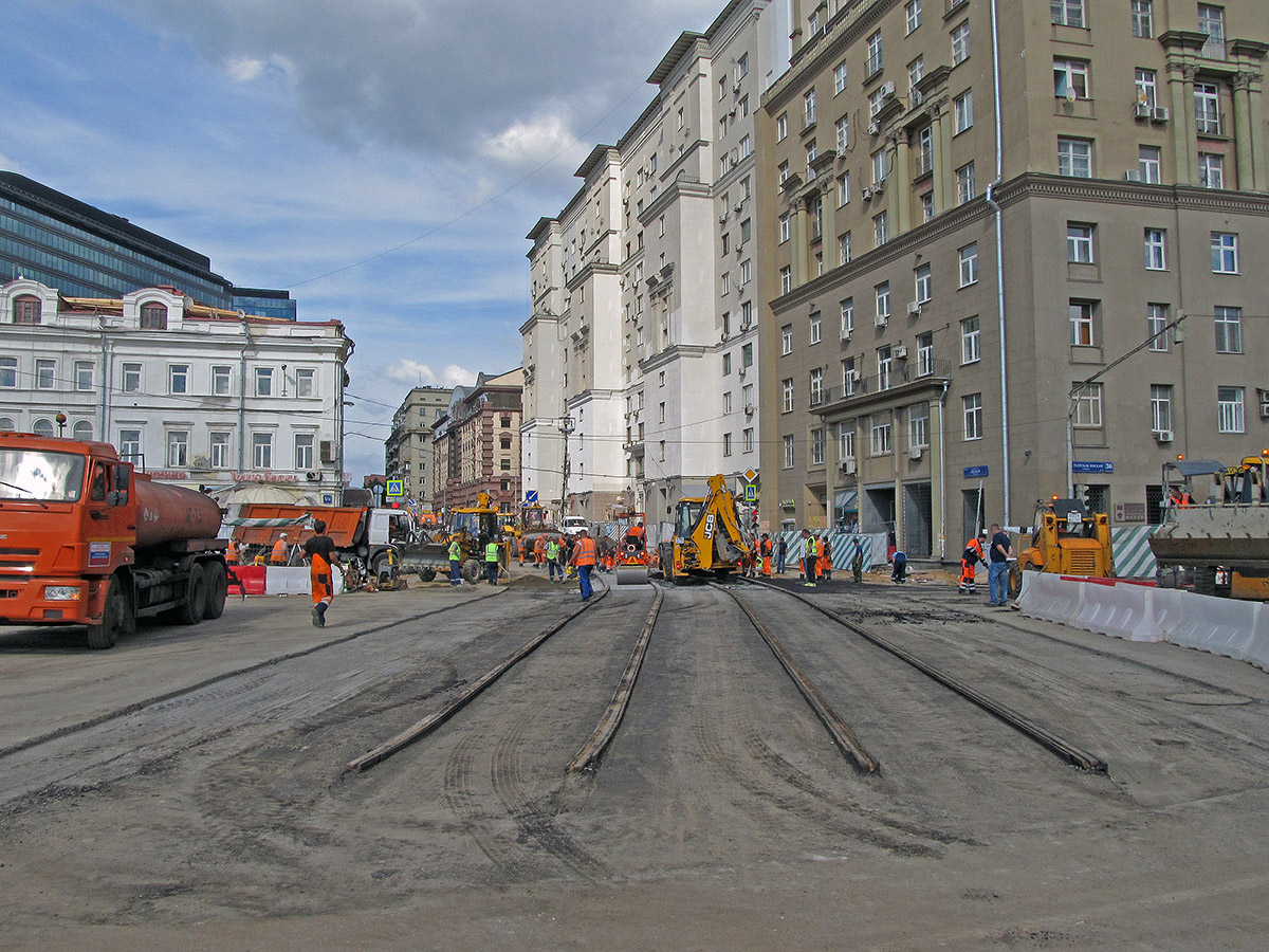 Moscow â Construction of a tram line to Belorussky railway teminal