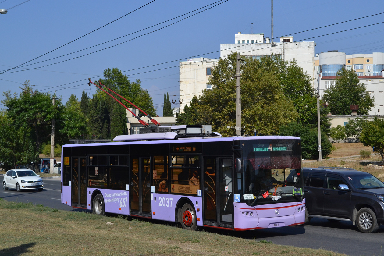 Севастополь, ЛАЗ E183A1 № 2037