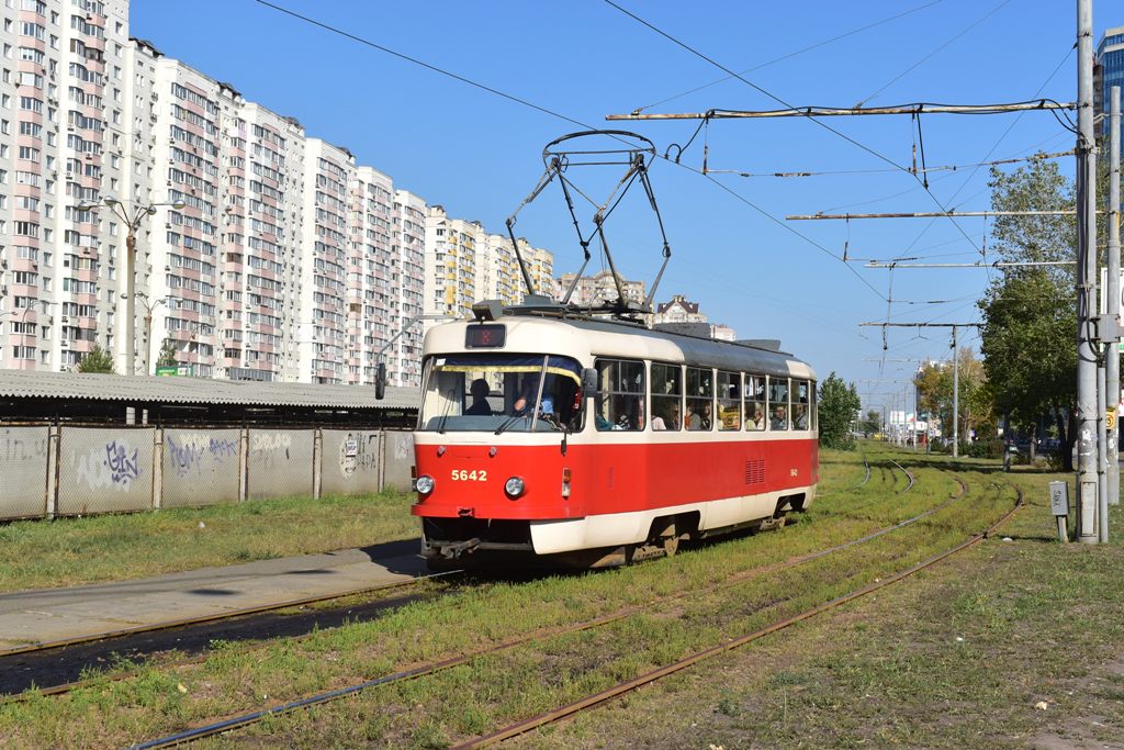 Киев, Tatra T3SUCS № 5642
