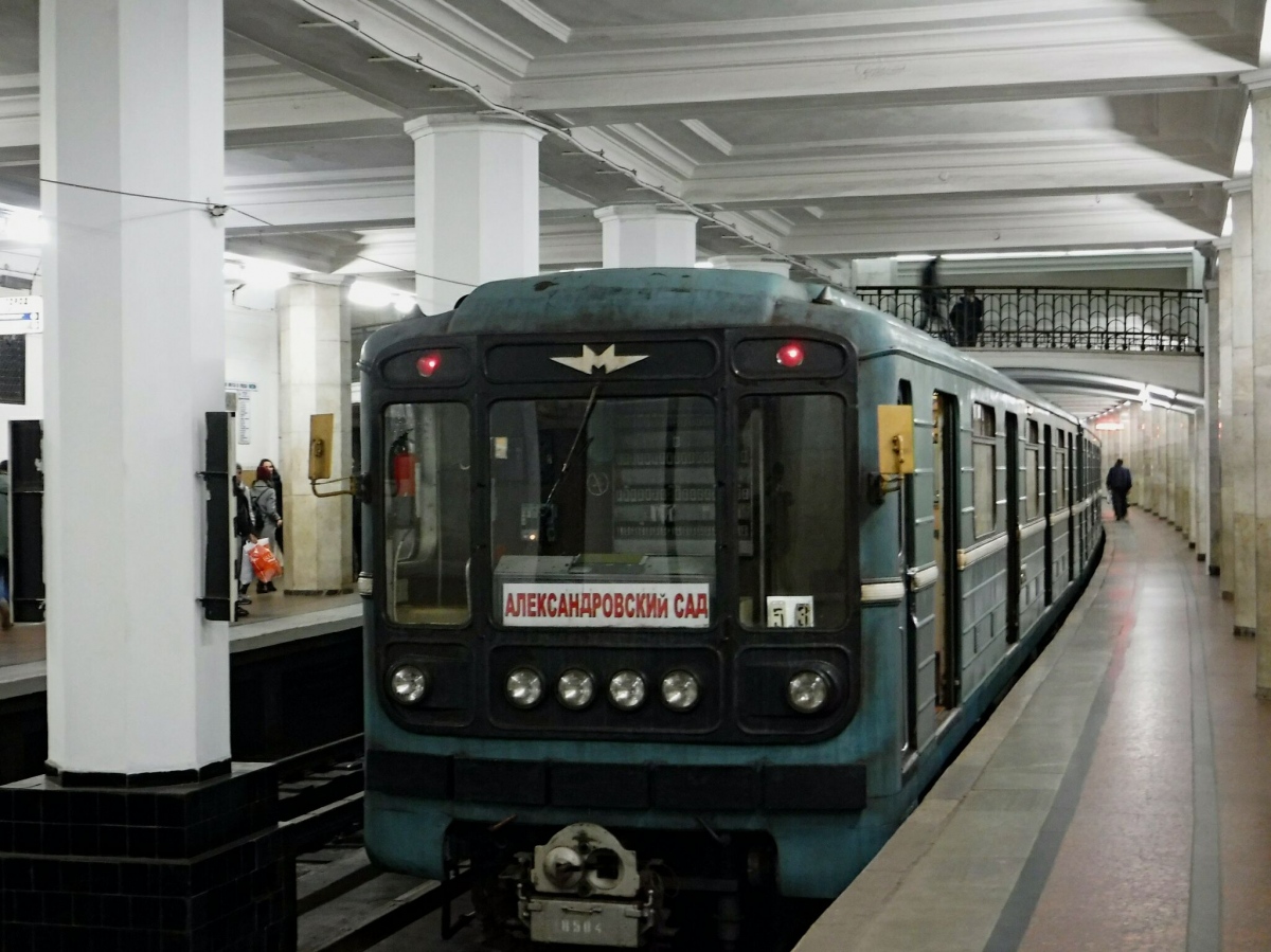 Москва, 81-717 (ЛВЗ) № 8504