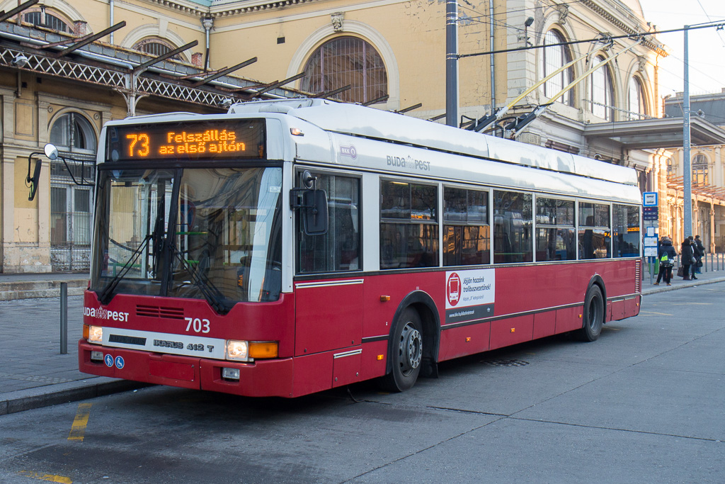 Будапешт, Ikarus 412.81 № 703
