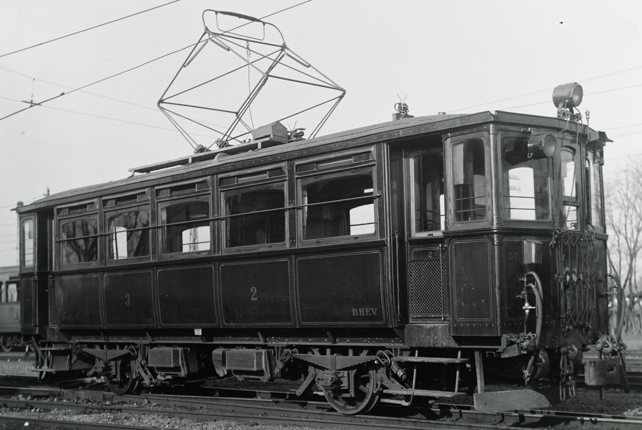 Будапешт, M I (GVF) № M 57; Будапешт — Интерурбан (HÉV); Будапешт — Трамвайные депо