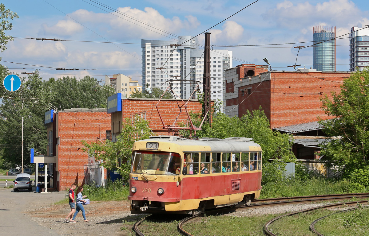 Екатеринбург, Tatra T3SU № 240