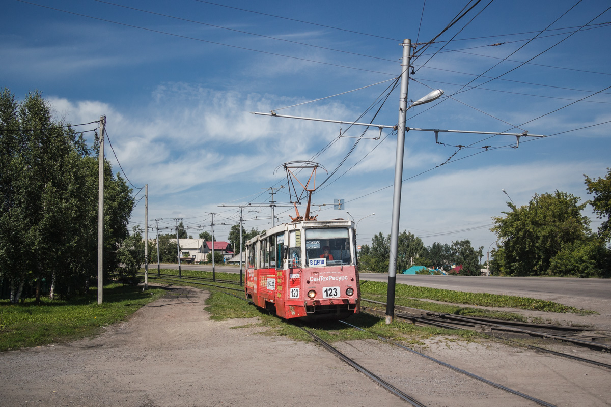 Прокопьевск, 71-605 (КТМ-5М3) № 123