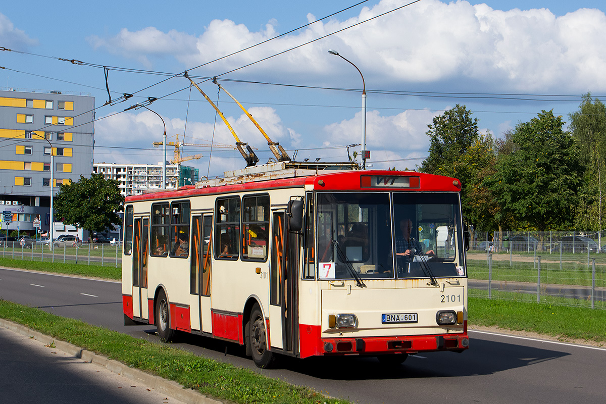 Вильнюс, Škoda 14Tr05 № 2101
