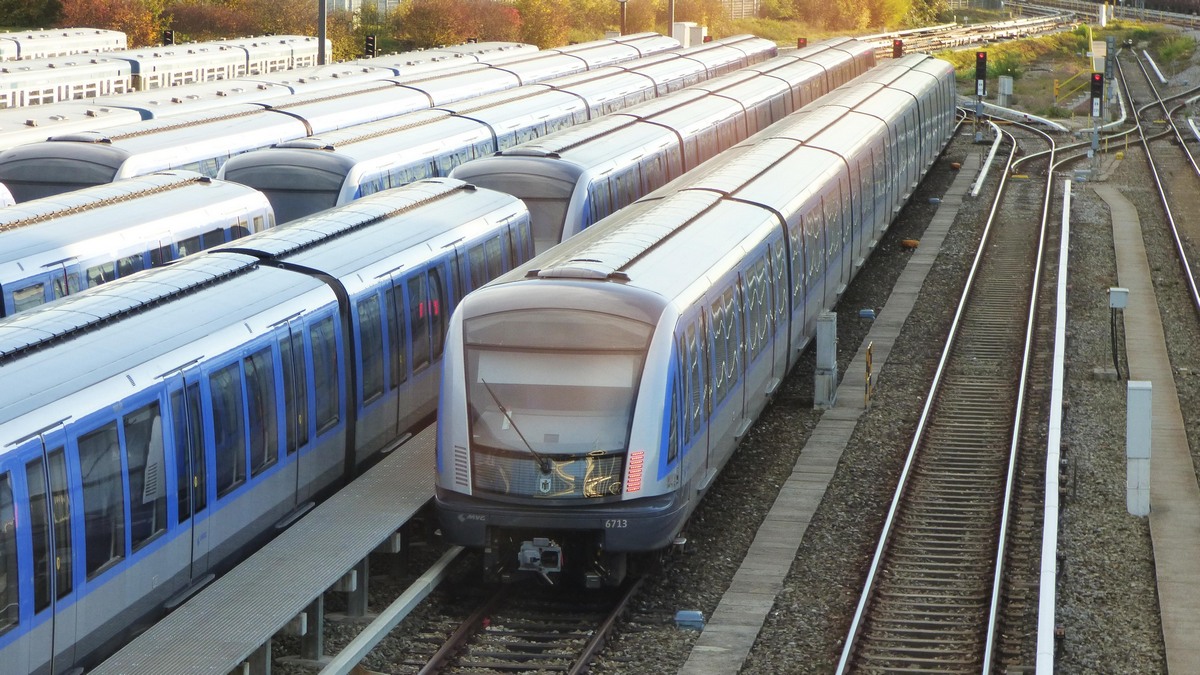 Мюнхен, Adtranz/Siemens C2.11 № 6713; Мюнхен — U-Bahn — Линии U3/U6