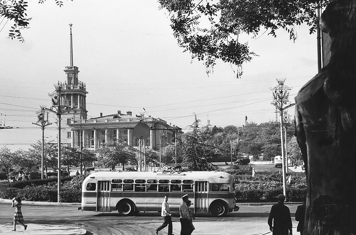 Севастополь, МТБ-82Д № 31; Севастополь — Исторические фотографии троллейбусов