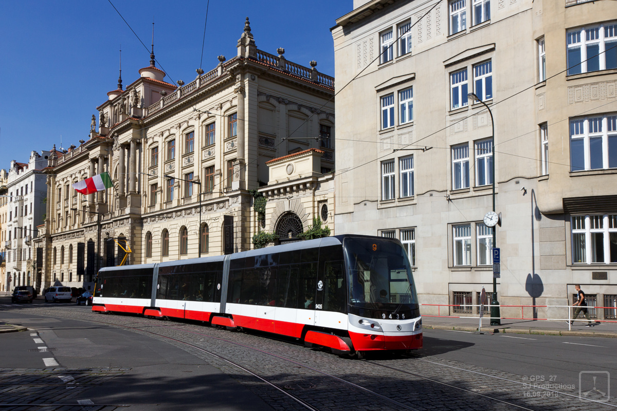 Прага, Škoda 15T7 ForCity Alfa Praha № 9435