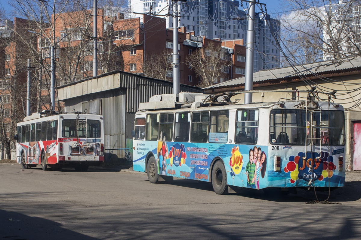 Иркутск, СТ-682Г № 208; Иркутск — Троллейбусное депо