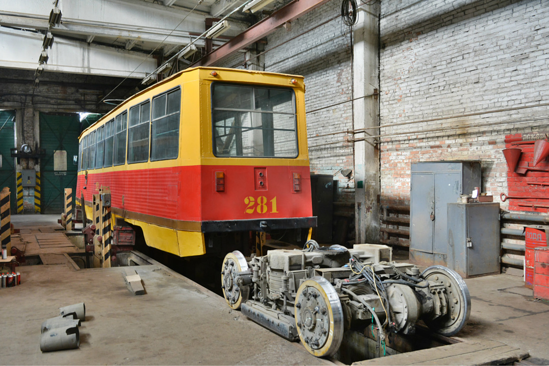 Владивосток, 71-605А № 281; Владивосток — Текущие ремонты и основные узлы вагонов