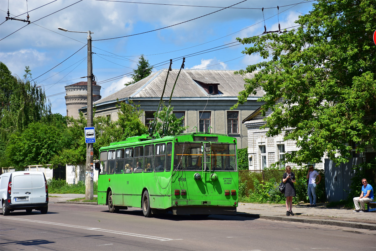 Житомир, Škoda 14Tr02 № 098