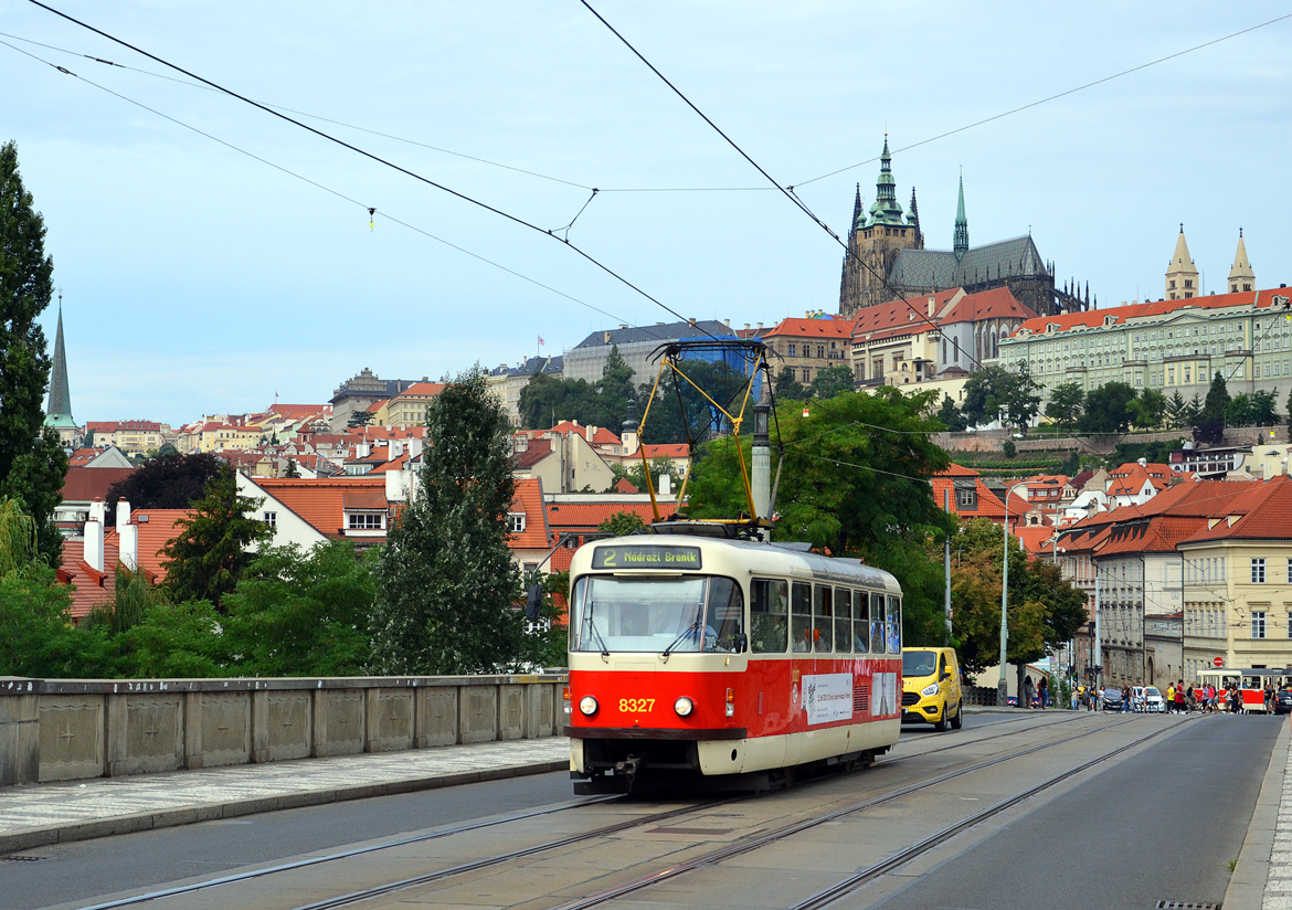 Прага, Tatra T3R.P № 8327