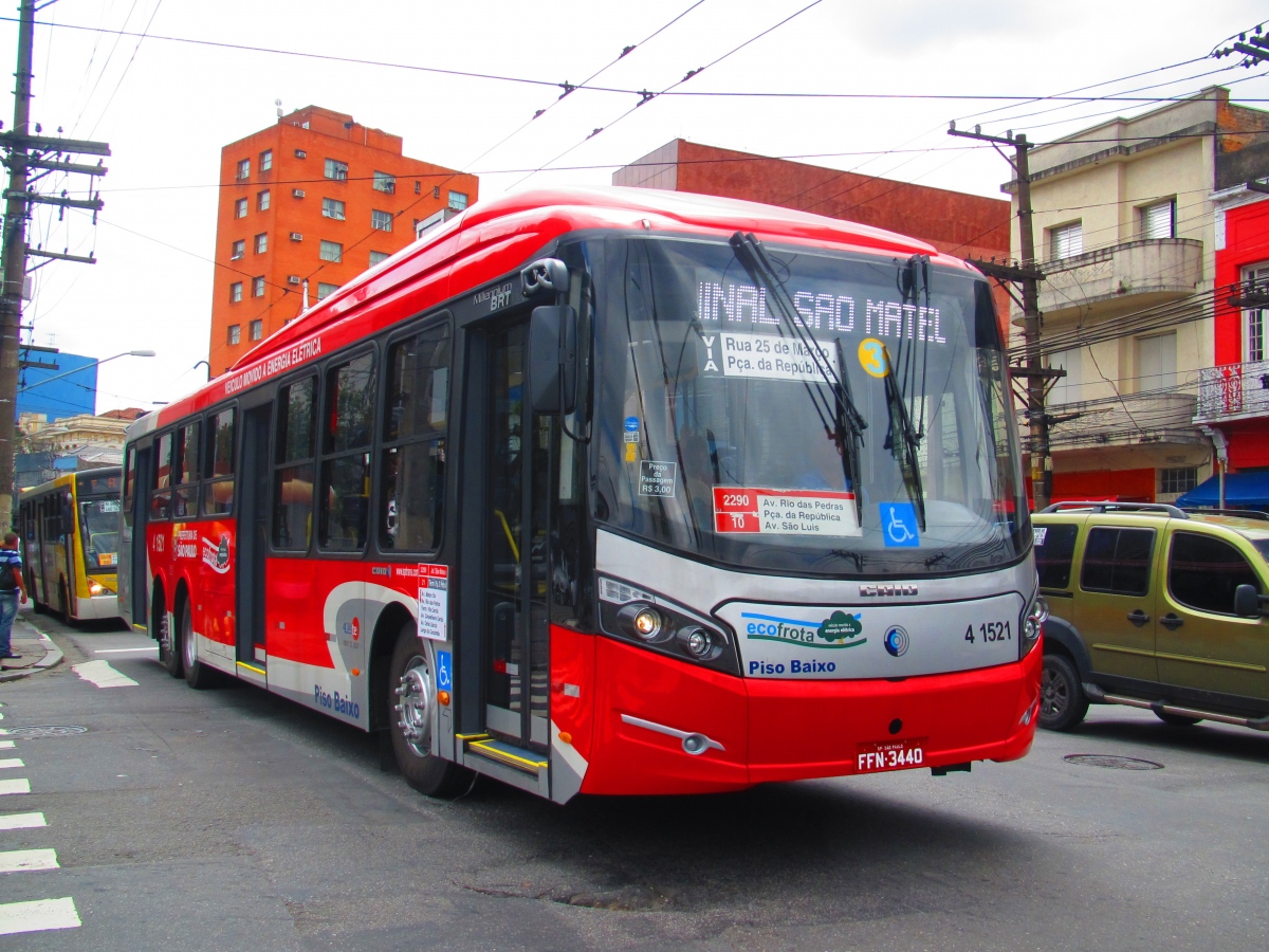 Сан-Паулу, Caio Millennium BRT № 4 1521