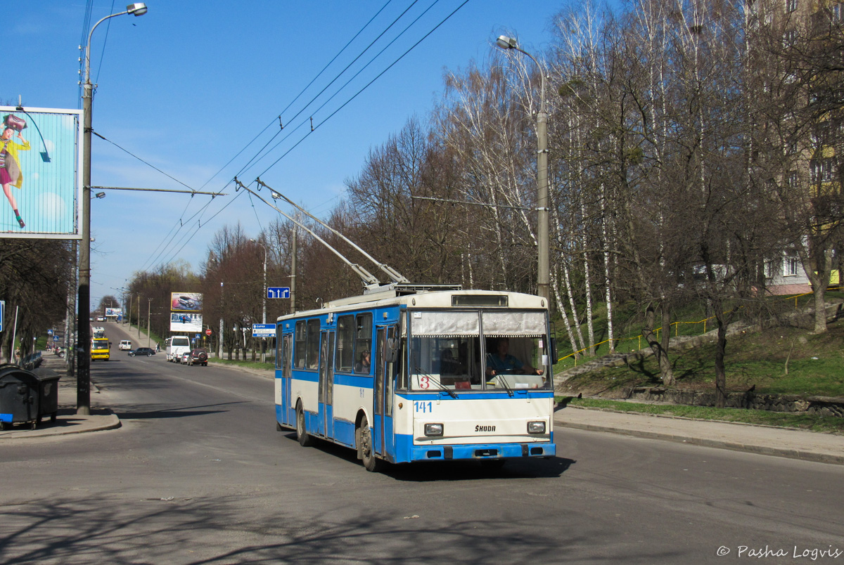 Ровно, Škoda 14Tr01 № 141