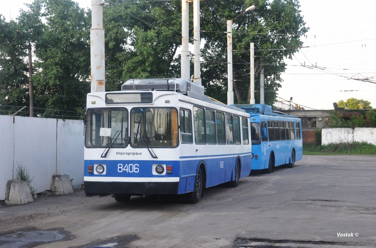Воронеж, ЗиУ-682ГМ1 (с широкой передней дверью) № 8406