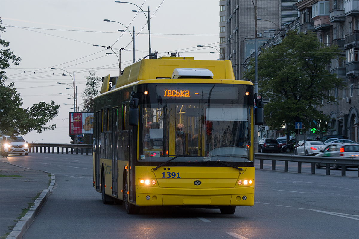 Киев, Богдан Т70117 № 1391