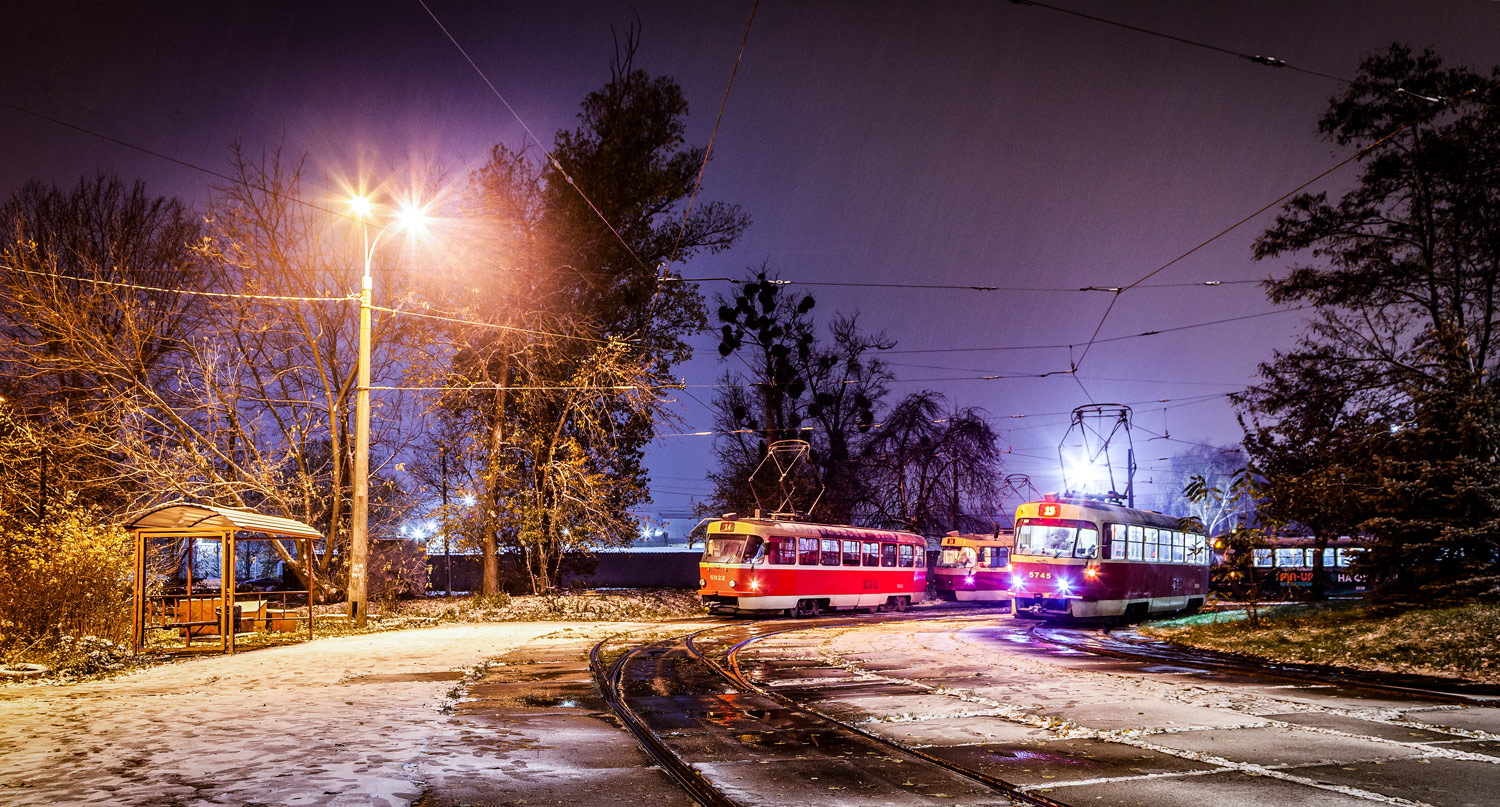Киев — Конечные станции и кольца