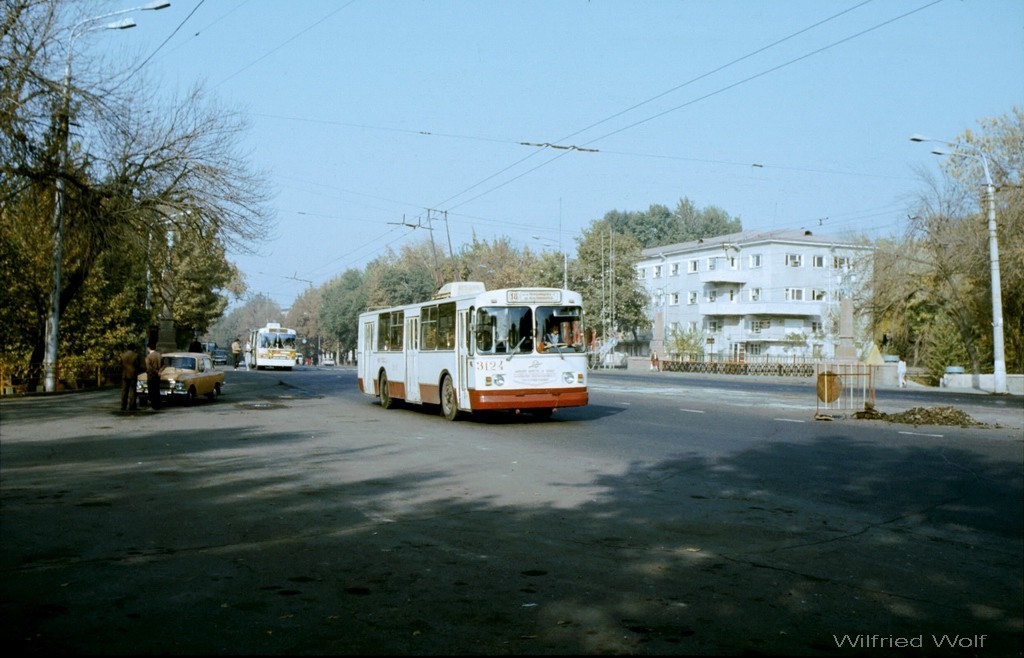 Ташкент, ЗиУ-682В № 3124