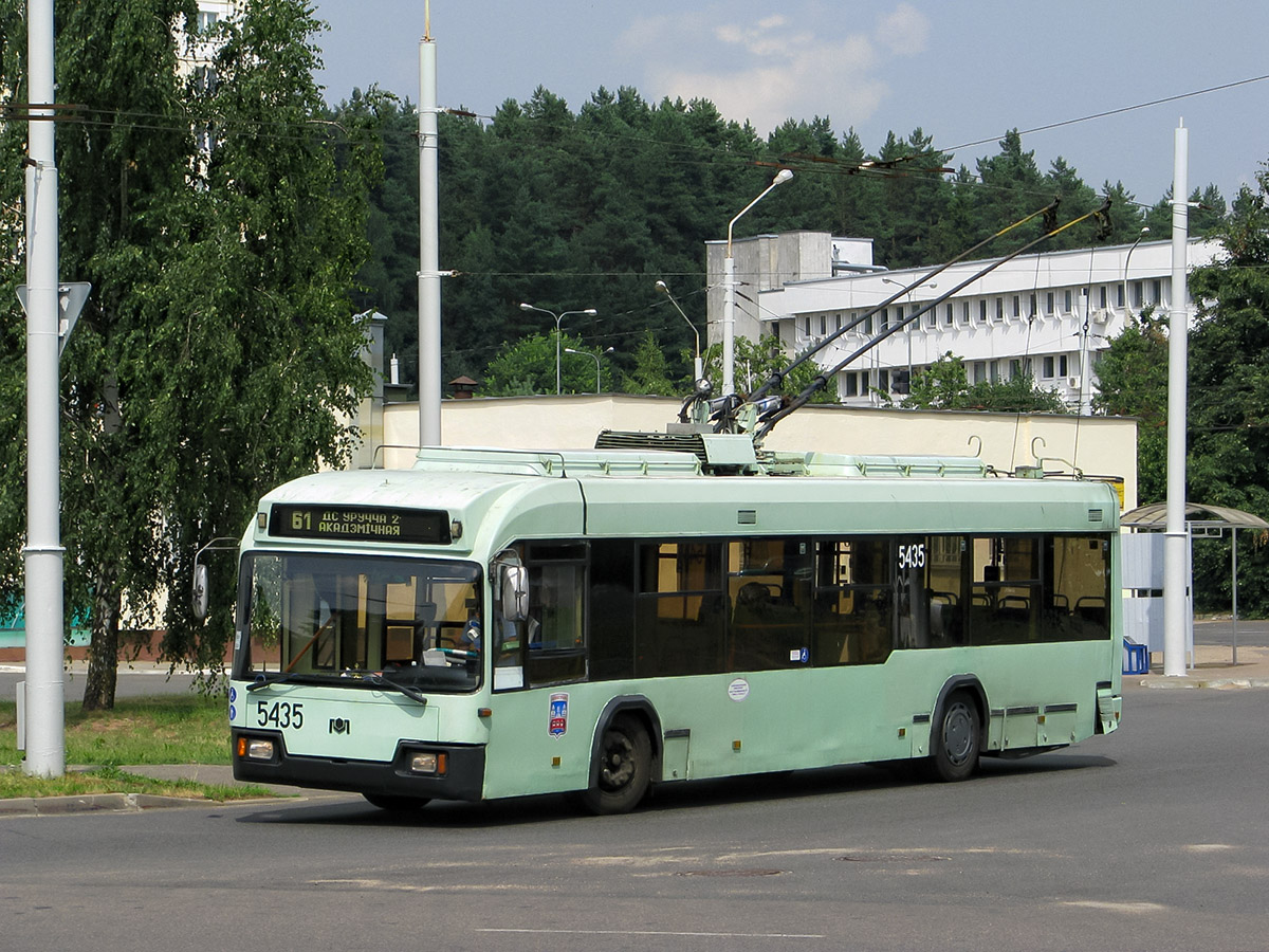 Минск, БКМ 32102 № 5435