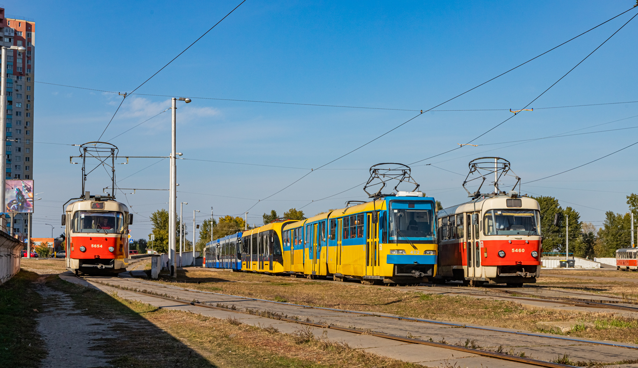 Киев, KT3UA № 402; Киев — Конечные станции и кольца