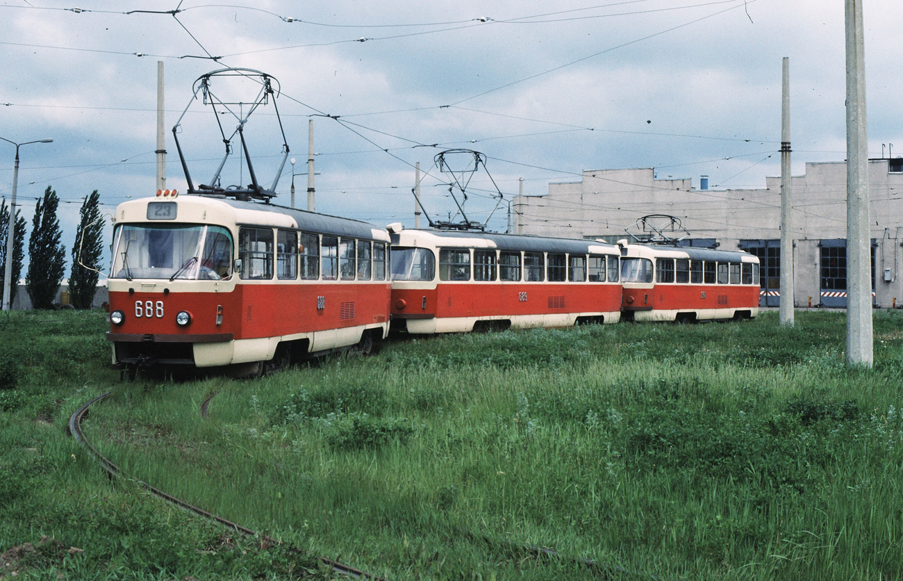 Харьков, Tatra T3SU № 688; Харьков, Tatra T3SU № 689; Харьков, Tatra T3SU № 690