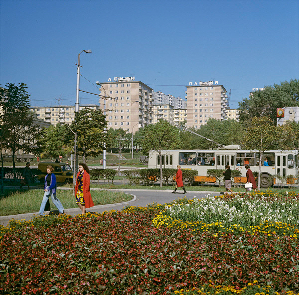 Владивосток, ЗиУ-682В1 № 137