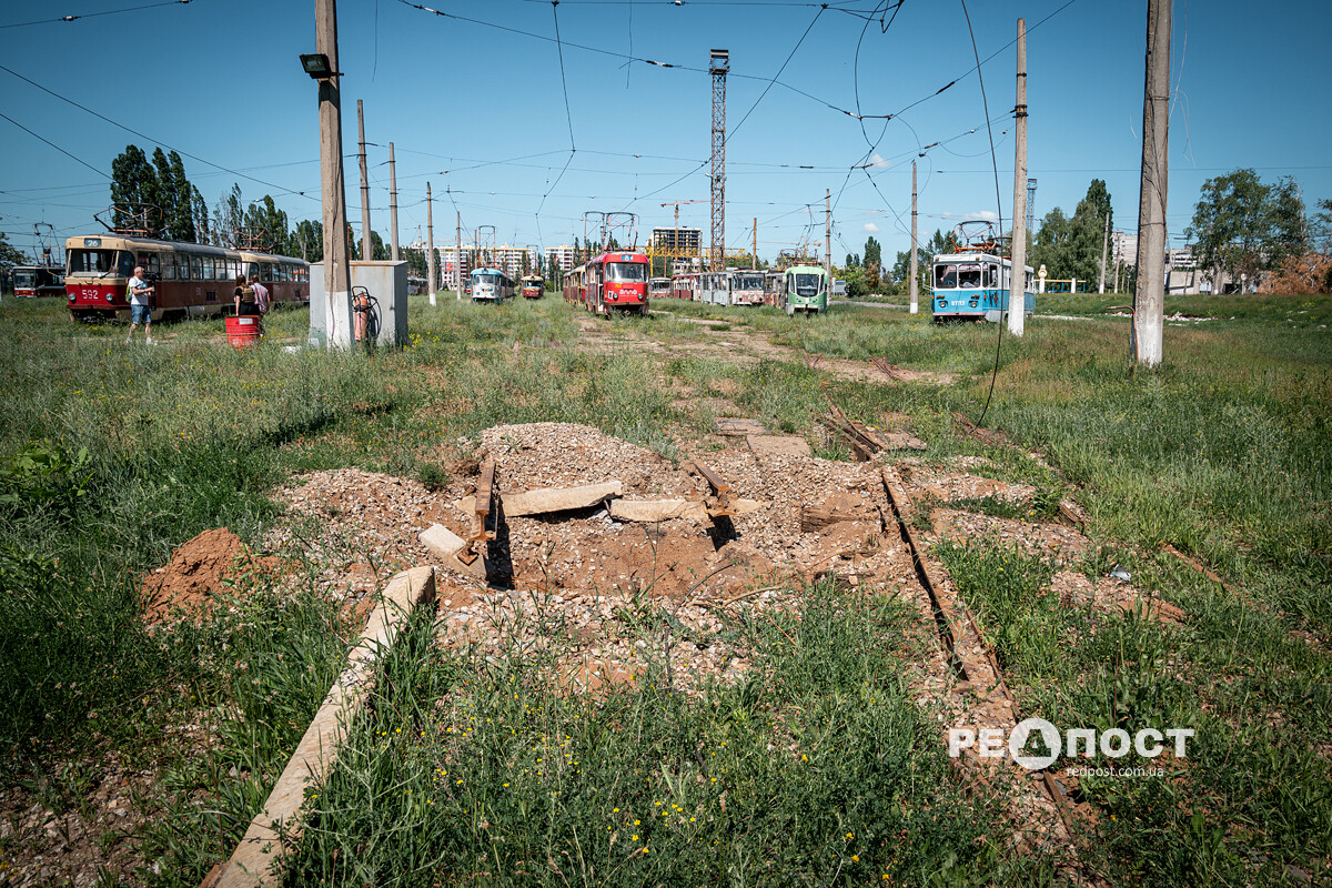 Харьков — Последствия бомбардировок Салтовского трамвайного депо