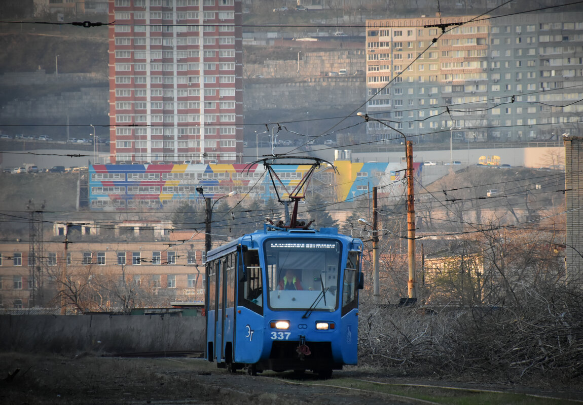 Владивосток, 71-619К № 337