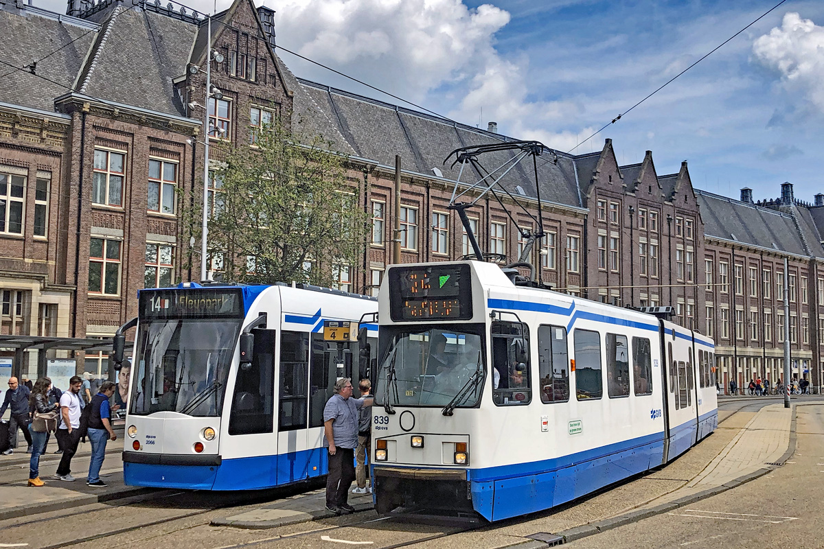 Амстердам, Siemens Combino № 2066; Амстердам, BN/Holec 12G № 839