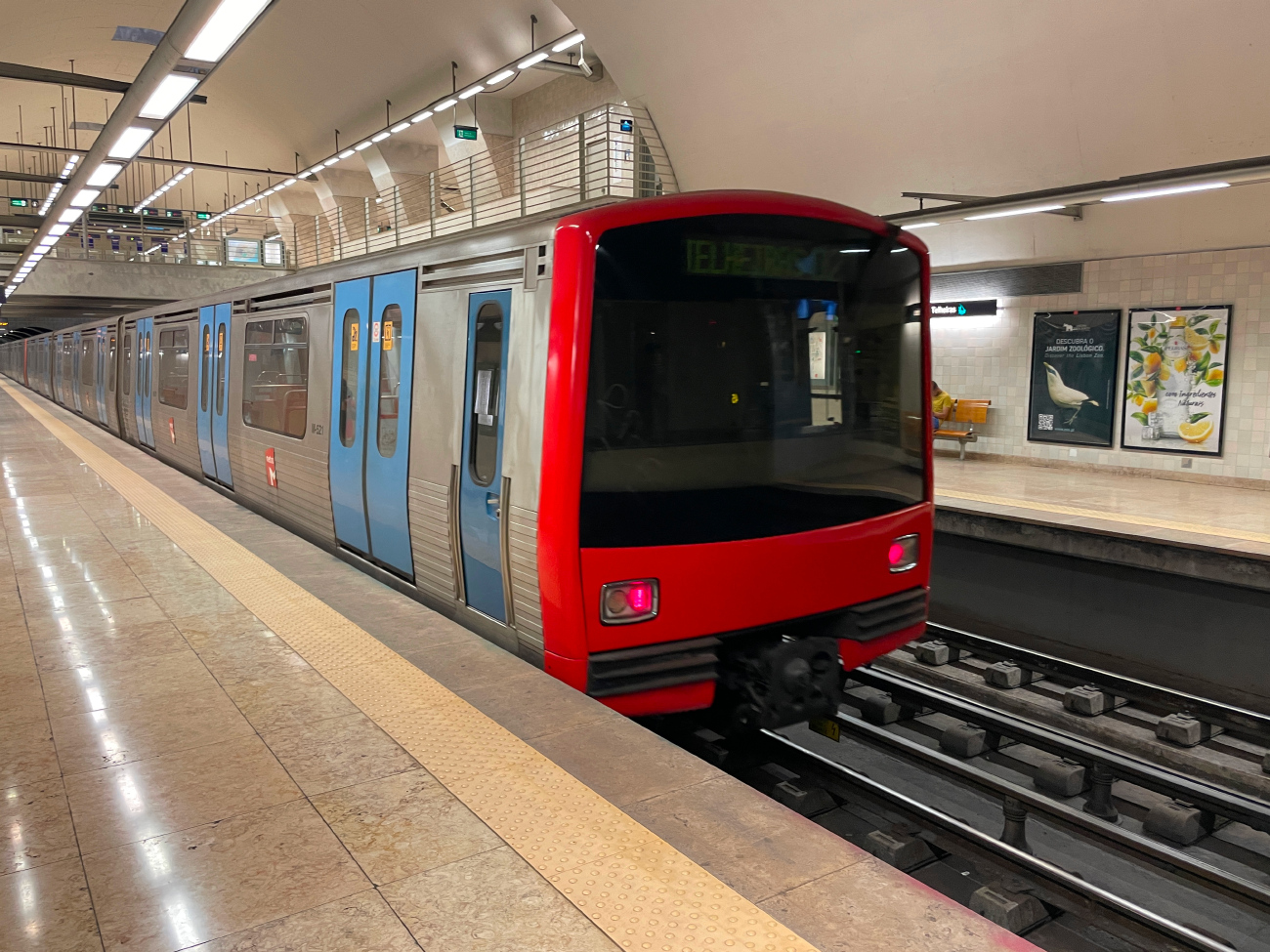 Лиссабон, ML97 № M521; Лиссабон — Metro — Linha Verde; Лиссабон — Metro — Подвижной состав