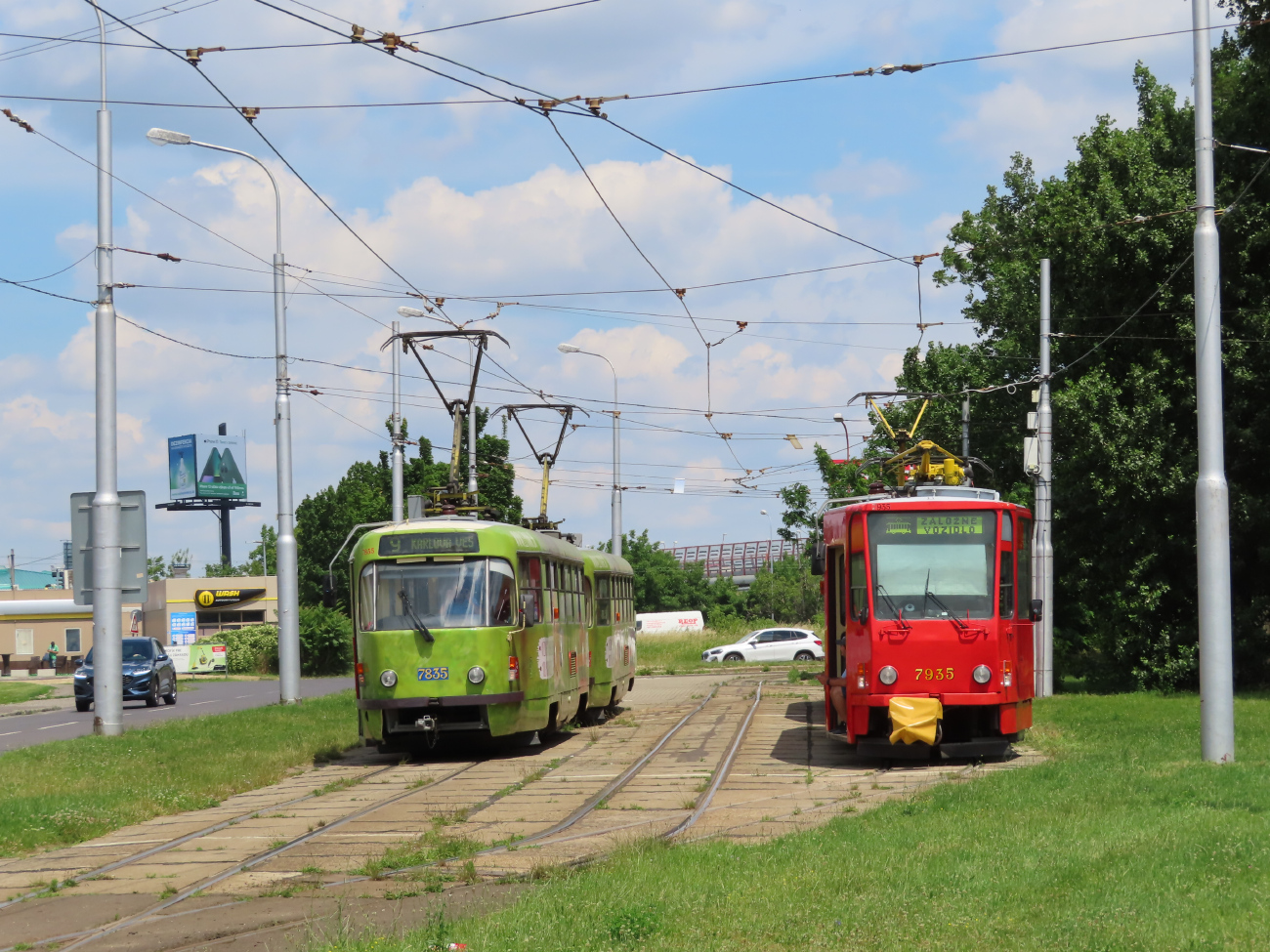 Братислава, Tatra T3G № 7835; Братислава, Tatra T6A5 № 7935