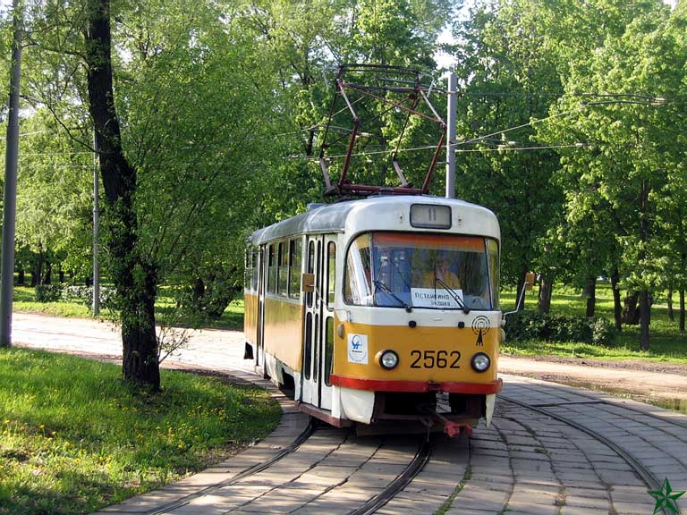 Москва, Tatra T3SU № 2562