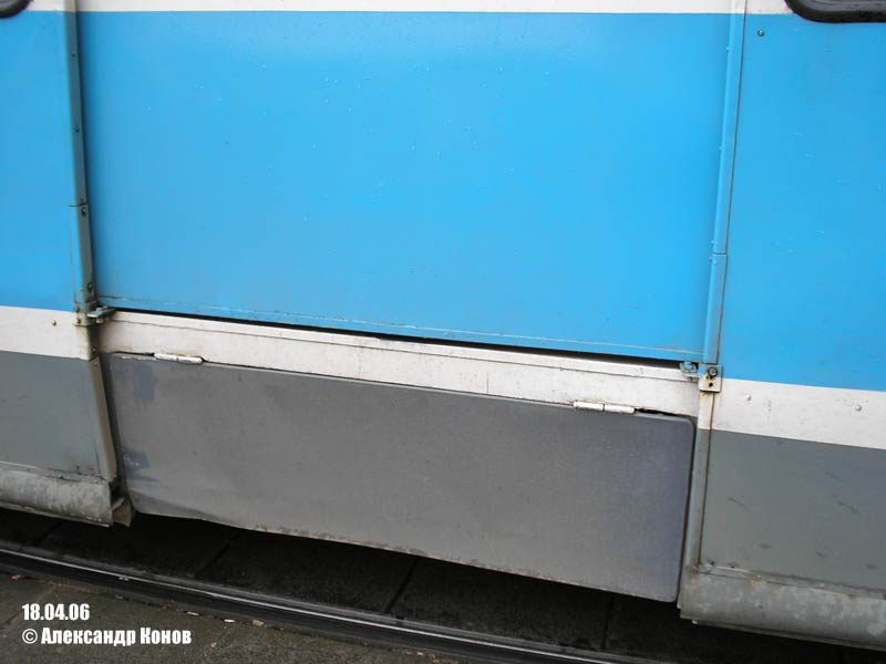 Москва, 71-608КМ № 1202