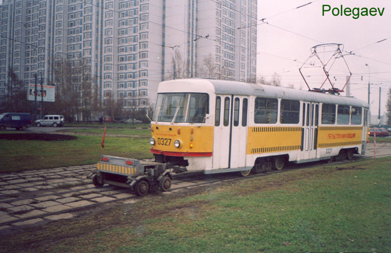 Moscow, Girder cleaner № б/н; Moscow, Tatra T3SU № 0327