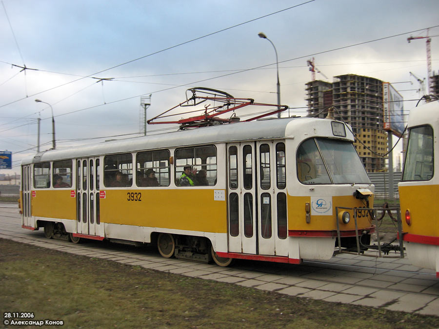 Москва, Tatra T3SU № 3932